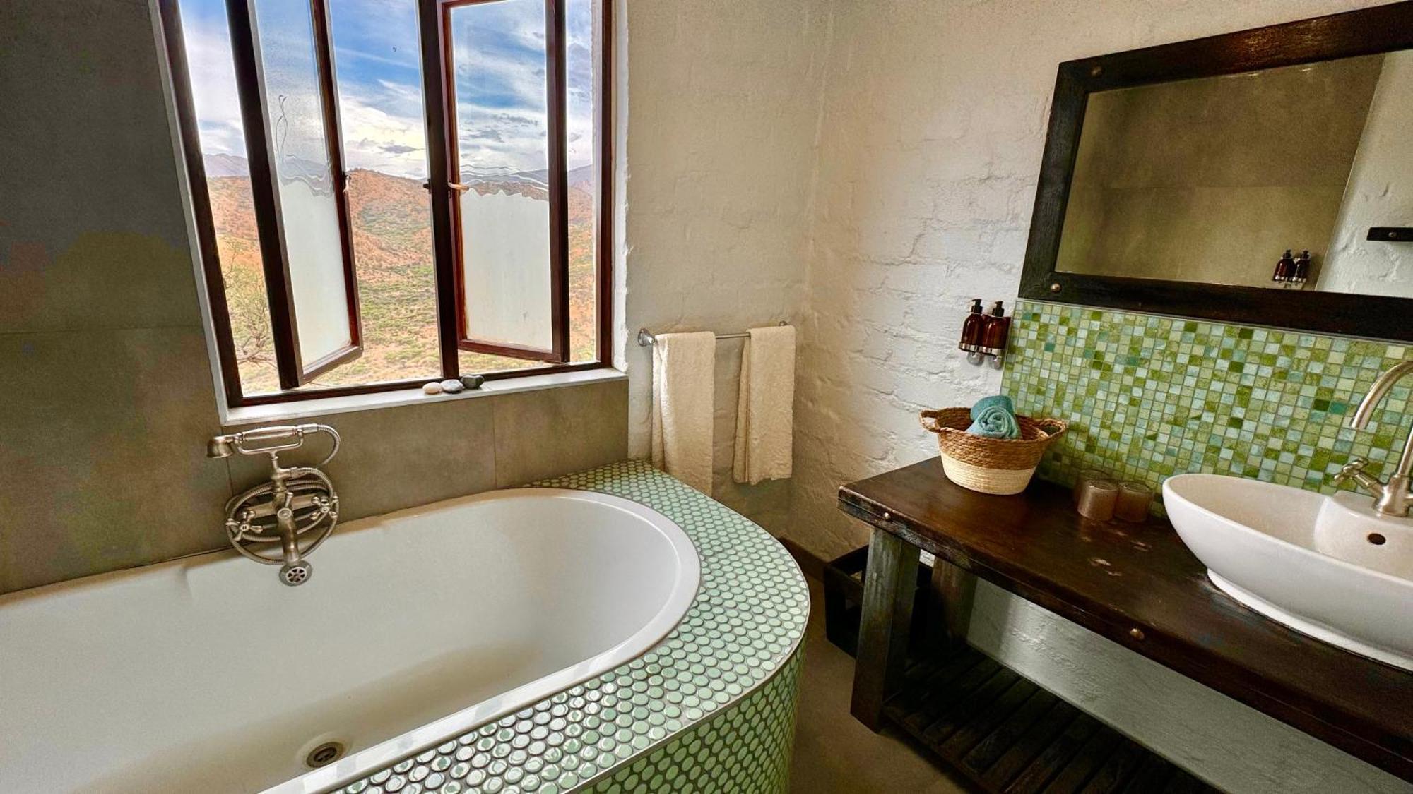 River Crossing Lodge Windhoek Eksteriør bilde